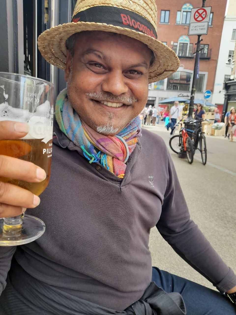 Amit enjoying an Irish Beer.jpg